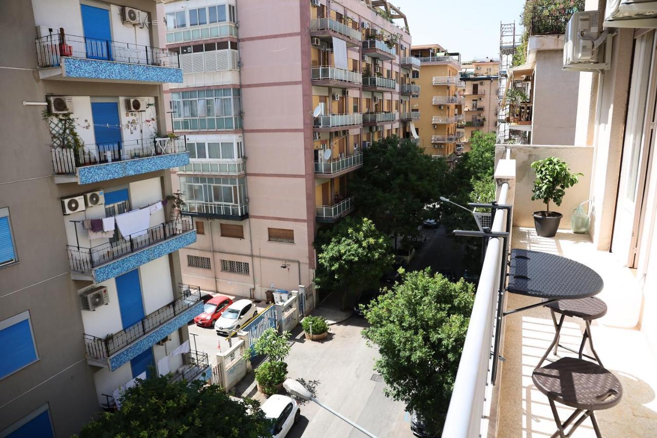 La Casa Del Maggiore, Tra Mare E Centro Apartment Palermo Exterior photo
